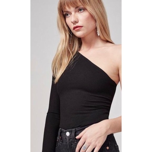 Reformation Stewart One Shoulder Tee Top in Black Large Womens Blouse - Picture 2 of 11